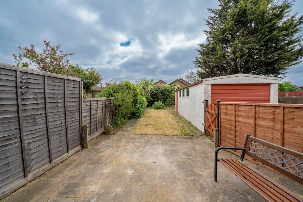 דירות הרו Lux 3Bed Near Wembley With Parking By Oceana Group - Sleeps 8 מראה חיצוני תמונה