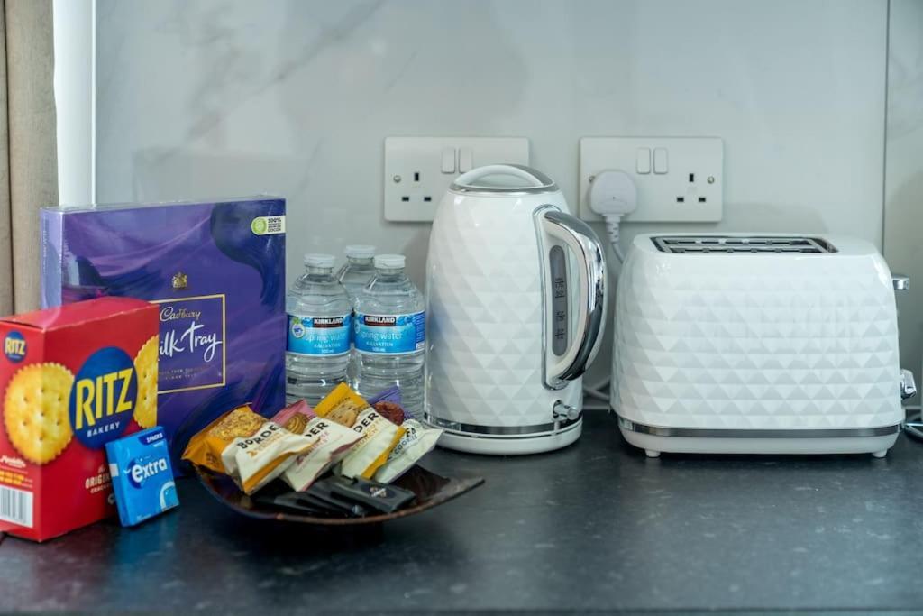 דירות הרו Lux 3Bed Near Wembley With Parking By Oceana Group - Sleeps 8 מראה חיצוני תמונה
